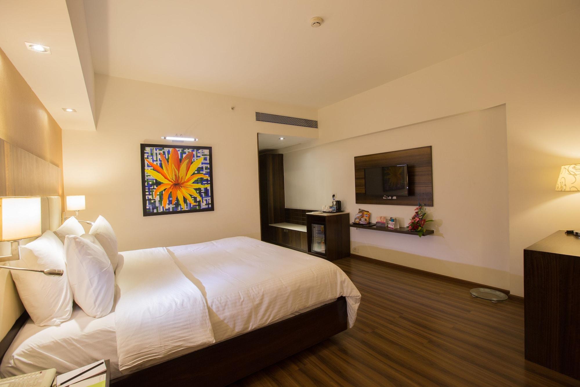 Regenta Central Harimangala Bharuch Экстерьер фото